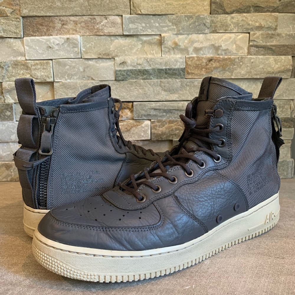 Nike SF Air Force 1 Mid Dark Grey (men’s sz11.5)